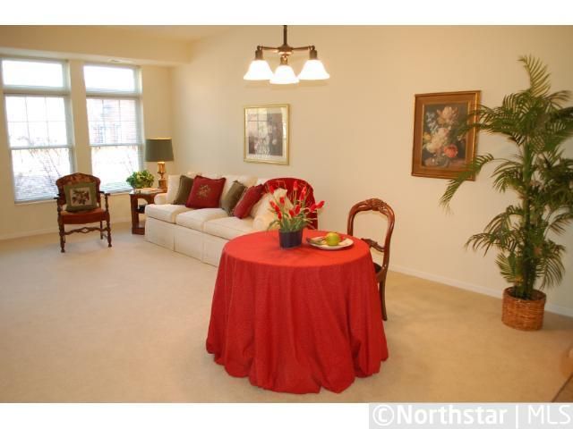 7100 Metro Blvd #103, Edina, MN 55439