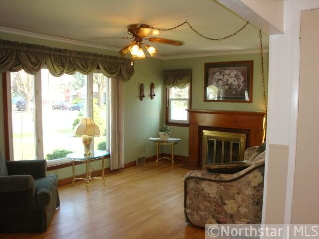 2106 Case Ave E, Saint Paul, MN 55119