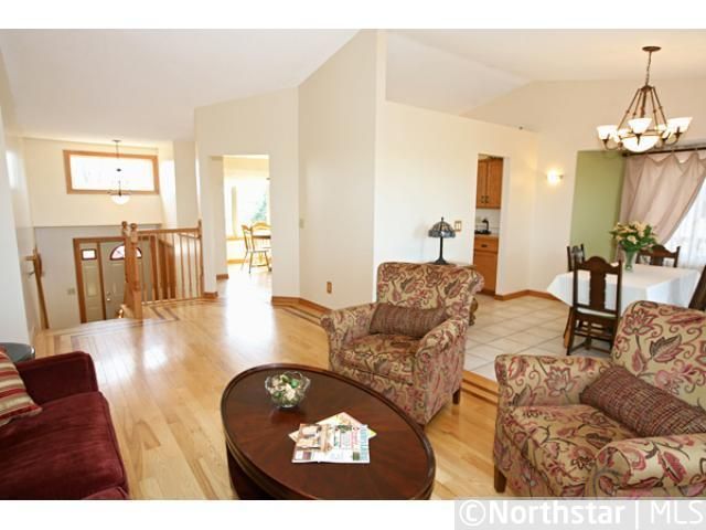 6100 92nd Trl, Brooklyn Park, MN 55443