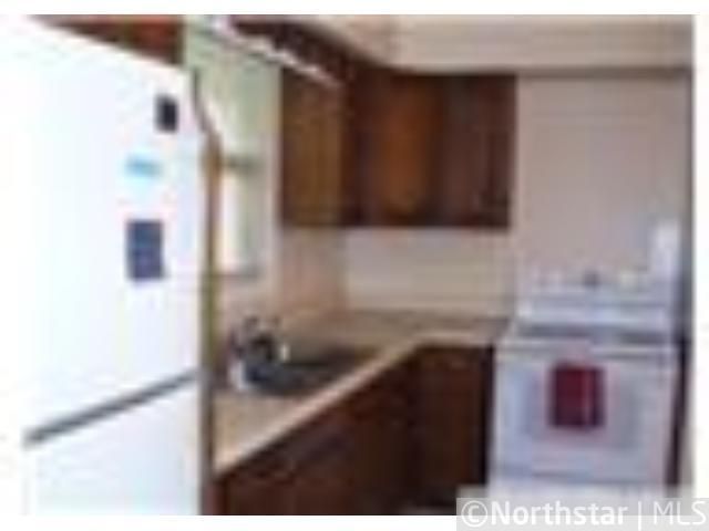 1595 Grandview Ave E, Maplewood, MN 55109