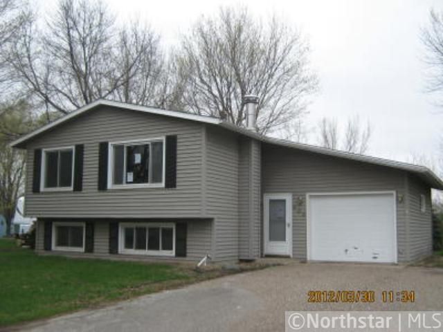 500 14th Ave NW, Waseca, MN 56093