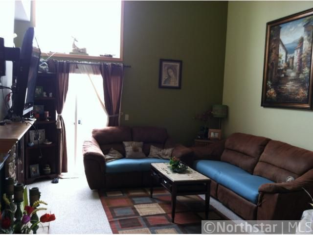 1074 108th Ln NW, Coon Rapids, MN 55433