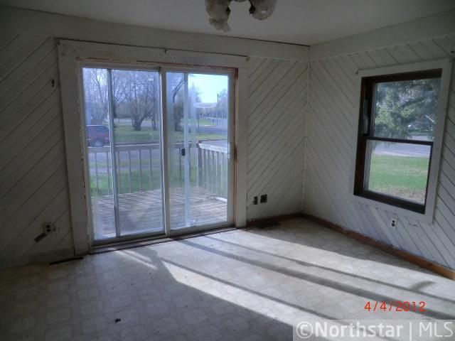 700 E Park Ave, Luck, WI 54853