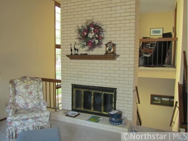 5337 Hyland Pl, Bloomington, MN 55437