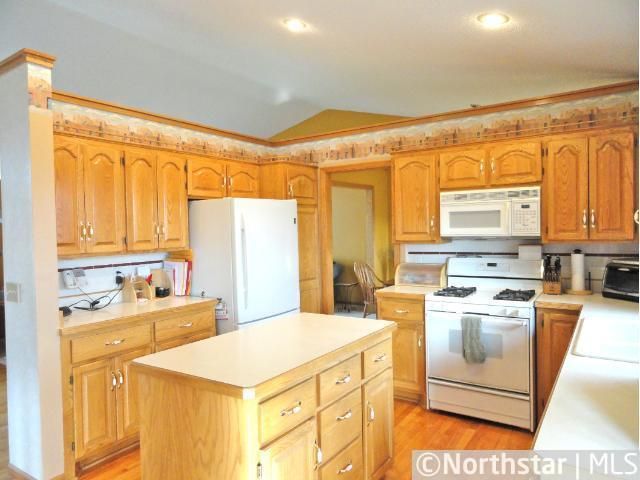11144 70th Pl N, Maple Grove, MN 55369