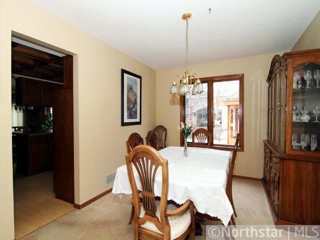 4041 154th Ct W, Rosemount, MN 55068
