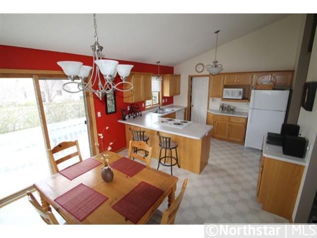 1717 Highland Trl, Saint Cloud, MN 56301