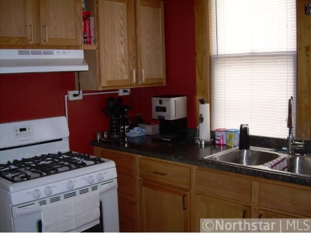 641 4th Ave S, South Saint Paul, MN 55075