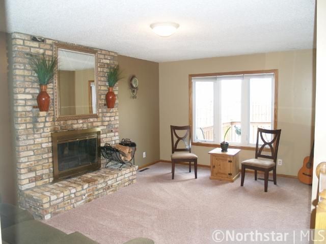 14430 40th Ave N, Plymouth, MN 55446