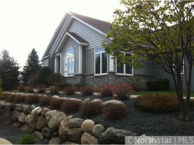 14423 Hunters Ln, Savage, MN 55378