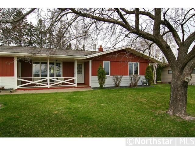 3680 Edgehill Rd, Chaska, MN 55318