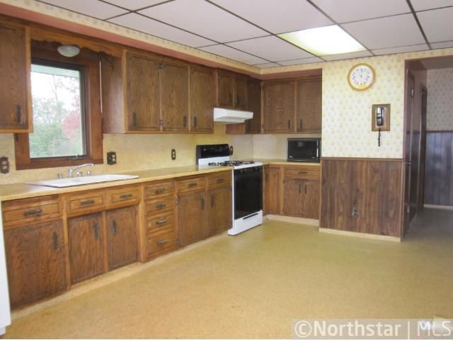 14161 Lawndale Ln N, Dayton, MN 55327