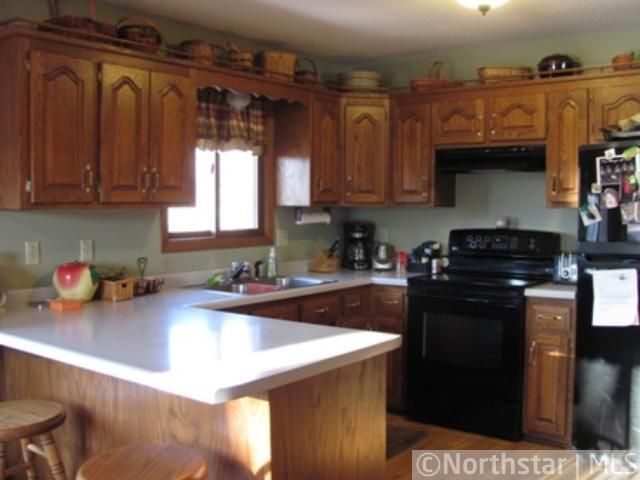 1075 Bear Cir NE, Cambridge, MN 55008