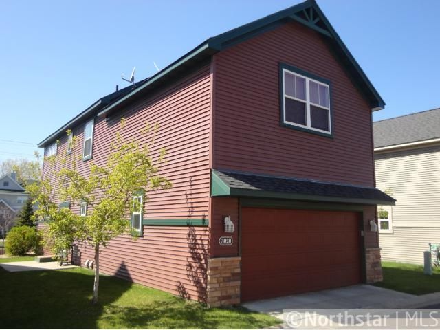 3020 Hazelwood St, Maplewood, MN 55109