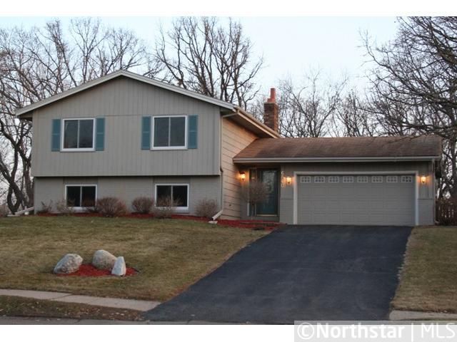 6540 132nd St W, Apple Valley, MN 55124