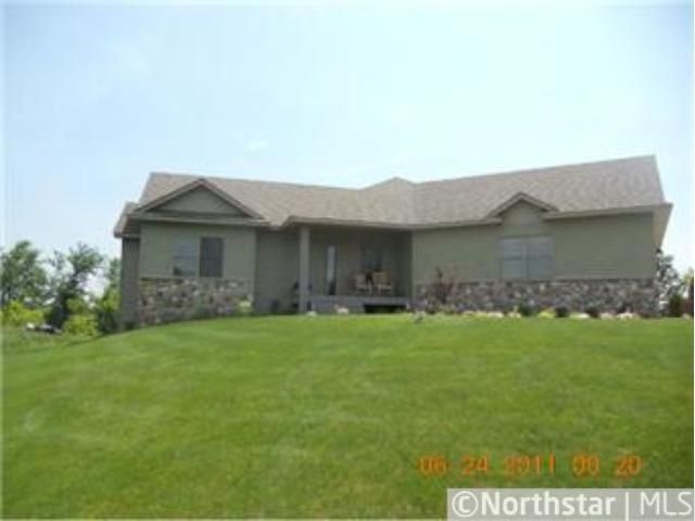 12457 352nd St N, Lindstrom, MN 55045