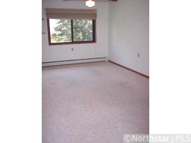 1212 3rd St NE #117, Waseca, MN 56093