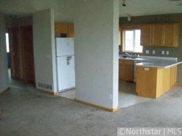 601 Sunset St, Buffalo, MN 55313