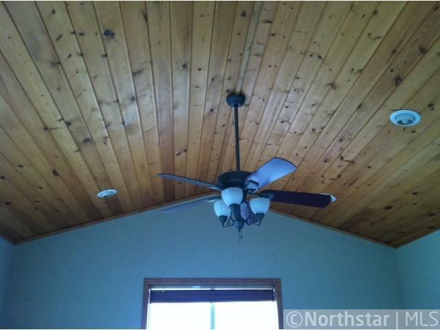 16007 Bataan St, Andover, MN 55304