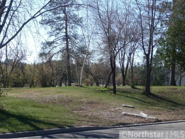 609 NW 5th St, Brainerd, MN 56401