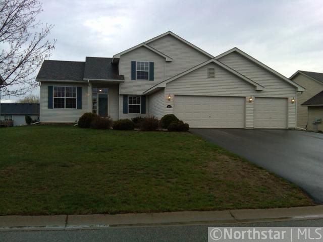 803 Lodge Dr, Jordan, MN 55352