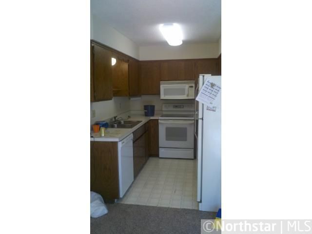 436 Cardigan Rd #4, Shoreview, MN 55126