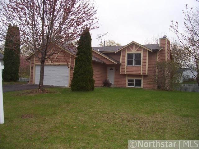 4650 Lenore Ln, Eagan, MN 55122