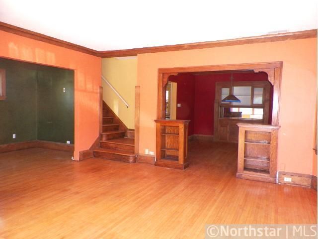 300 40th St, Minneapolis, MN 55409