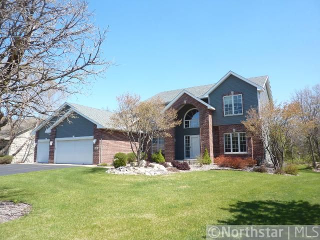 15107 Avocet St NW, Andover, MN 55304