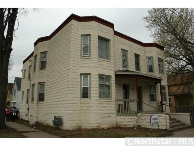 288 Thomas Ave, Saint Paul, MN 55103