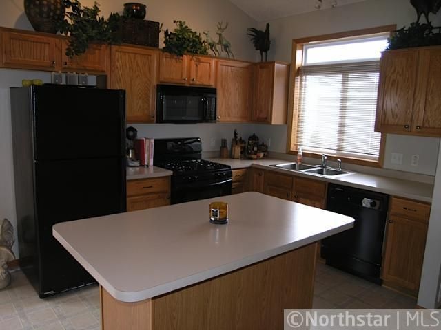 1539 Balinese St, Shakopee, MN 55379