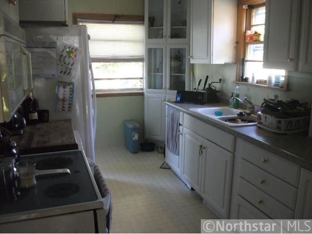 525 N 5th St, Saint Peter, MN 56082