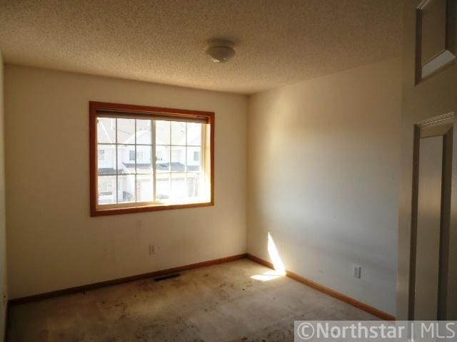 18038 Vance Cir NW, Elk River, MN 55330