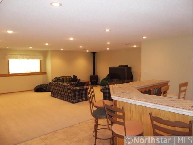12533 Marion Ct, Rogers, MN 55374