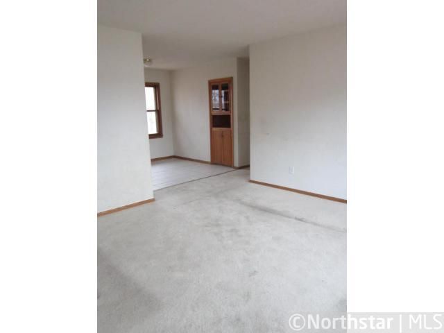 1438 Mayre St, Saint Paul, MN 55117