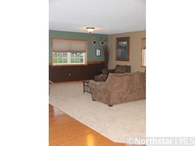 17785 Carter Ln, Little Falls, MN 56345