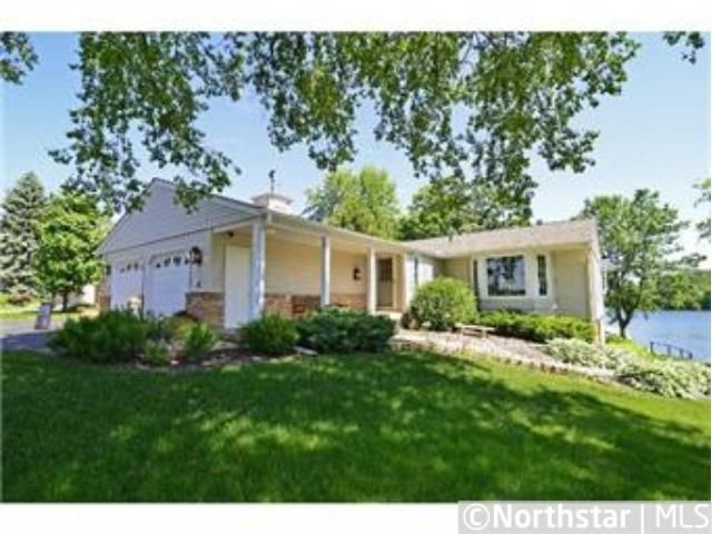 3409 Kings Point Rd, Mound, MN 55364