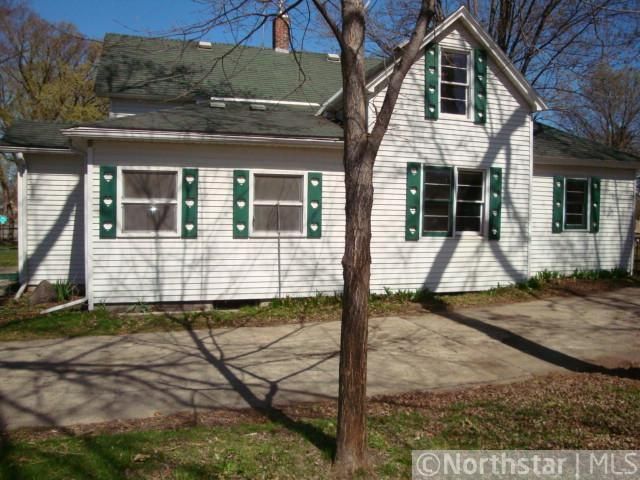 713 S Swift Ave, Litchfield, MN 55355