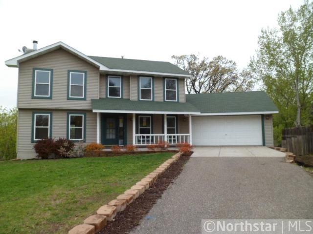 1923 Parkland Ct, Saint Paul, MN 55119