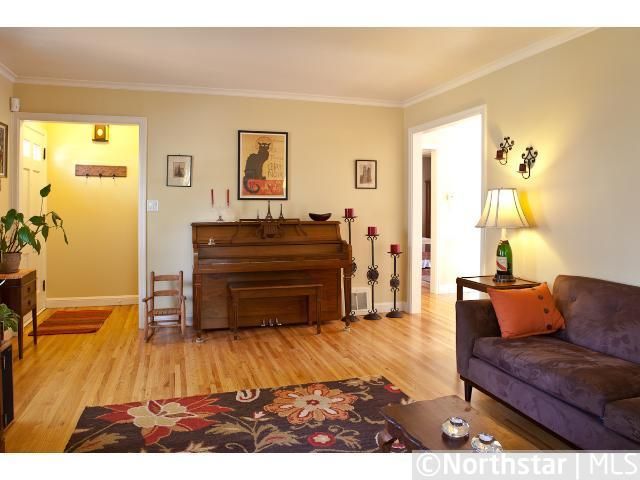 4137 12th Ave S, Minneapolis, MN 55407
