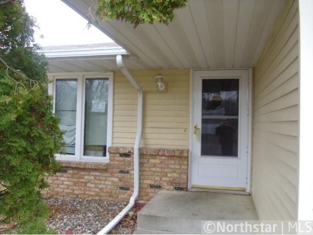 7549 Hampshire Ave N, Brooklyn Park, MN 55428