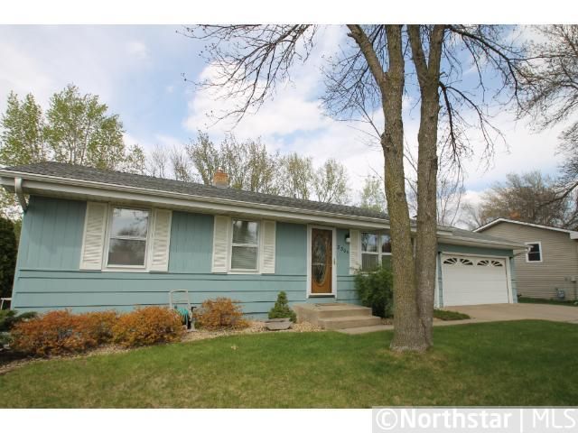 2305 Orchard Ln, White Bear Lake, MN 55110