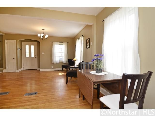 5034 35th Ave S, Minneapolis, MN 55417