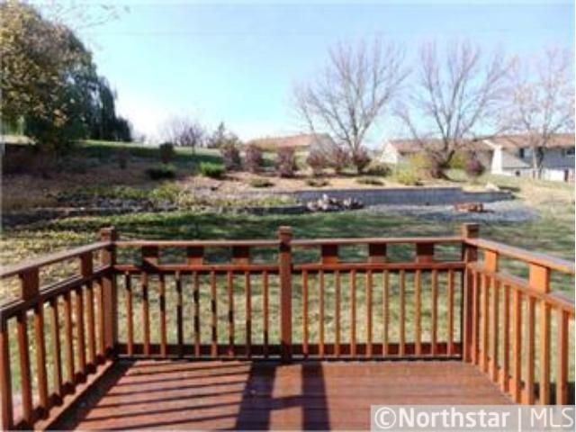 1033 Amble Rd, Shoreview, MN 55126
