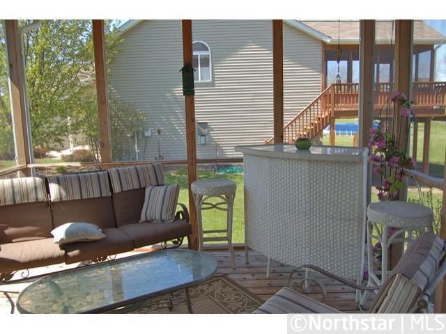29610 295th Ln, Lindstrom, MN 55045