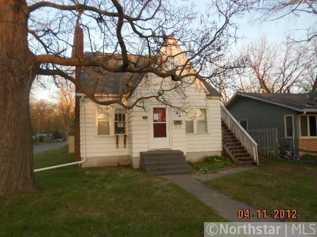 3254 Halifax Ave N, Robbinsdale, MN 55422