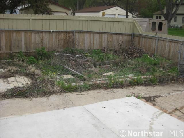 3254 Halifax Ave N, Robbinsdale, MN 55422