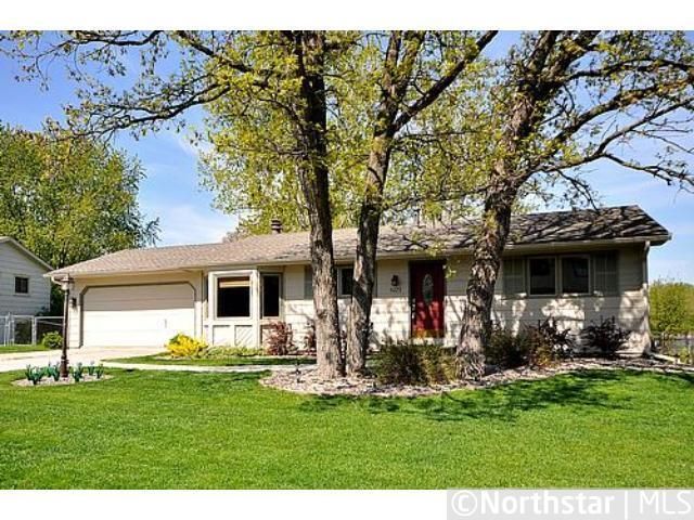 6223 Annapolis Ln N, Maple Grove, MN 55311