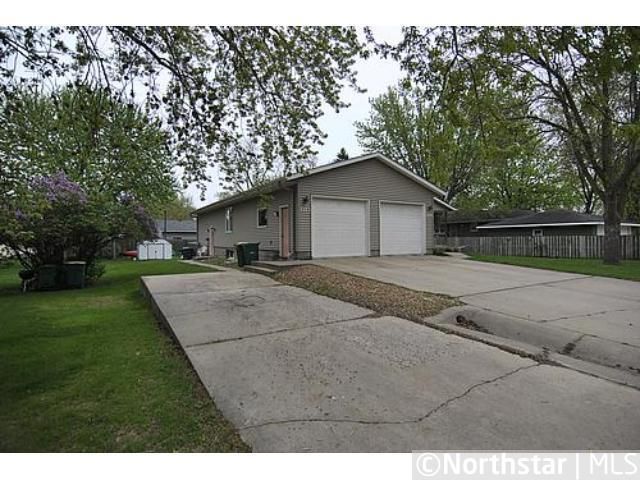 1215 Walnut St, Hastings, MN 55033
