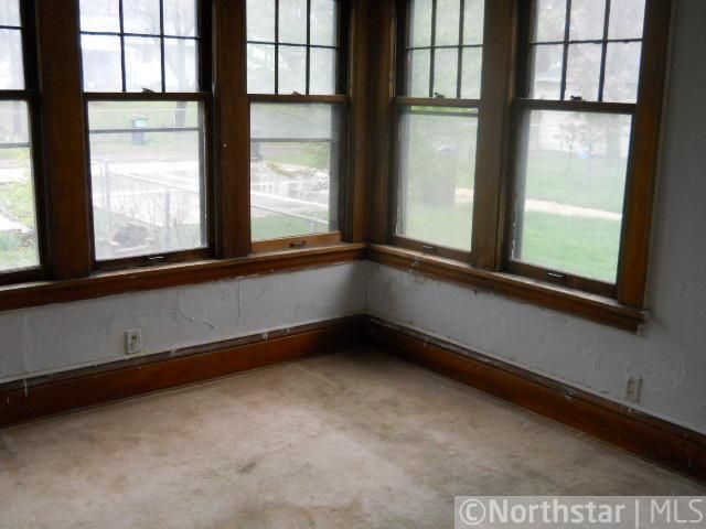 830 Iglehart Ave, Saint Paul, MN 55104